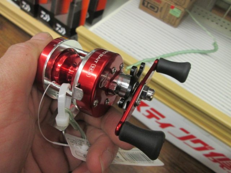 A small double shaft is recommended for hole fishing rods.