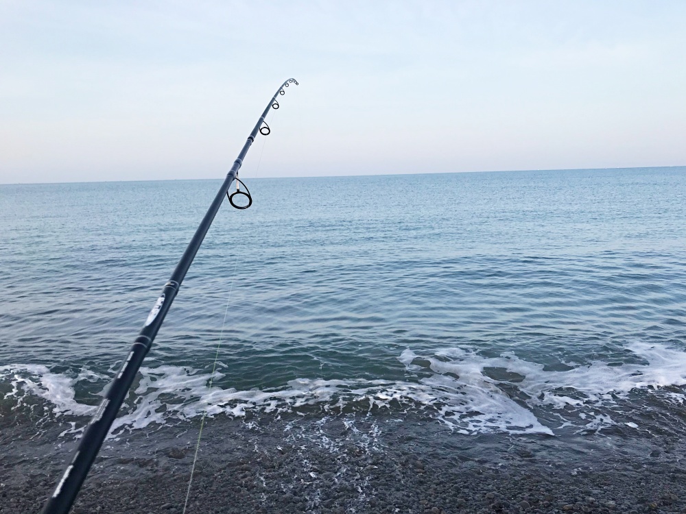 Choosing the length of a shore jigging rod